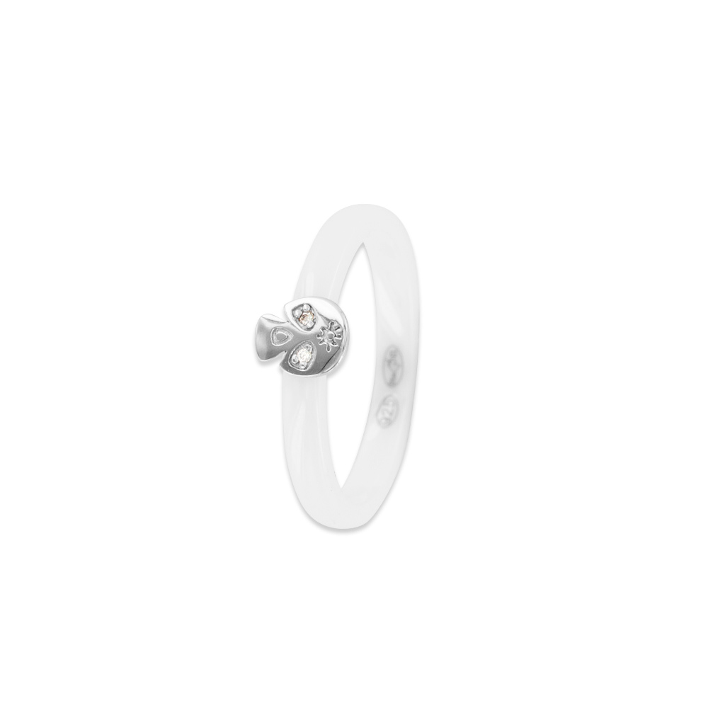 Bague céramique blanche avec motif tête argent 925/1000e rhodié et oxydes de zirconium